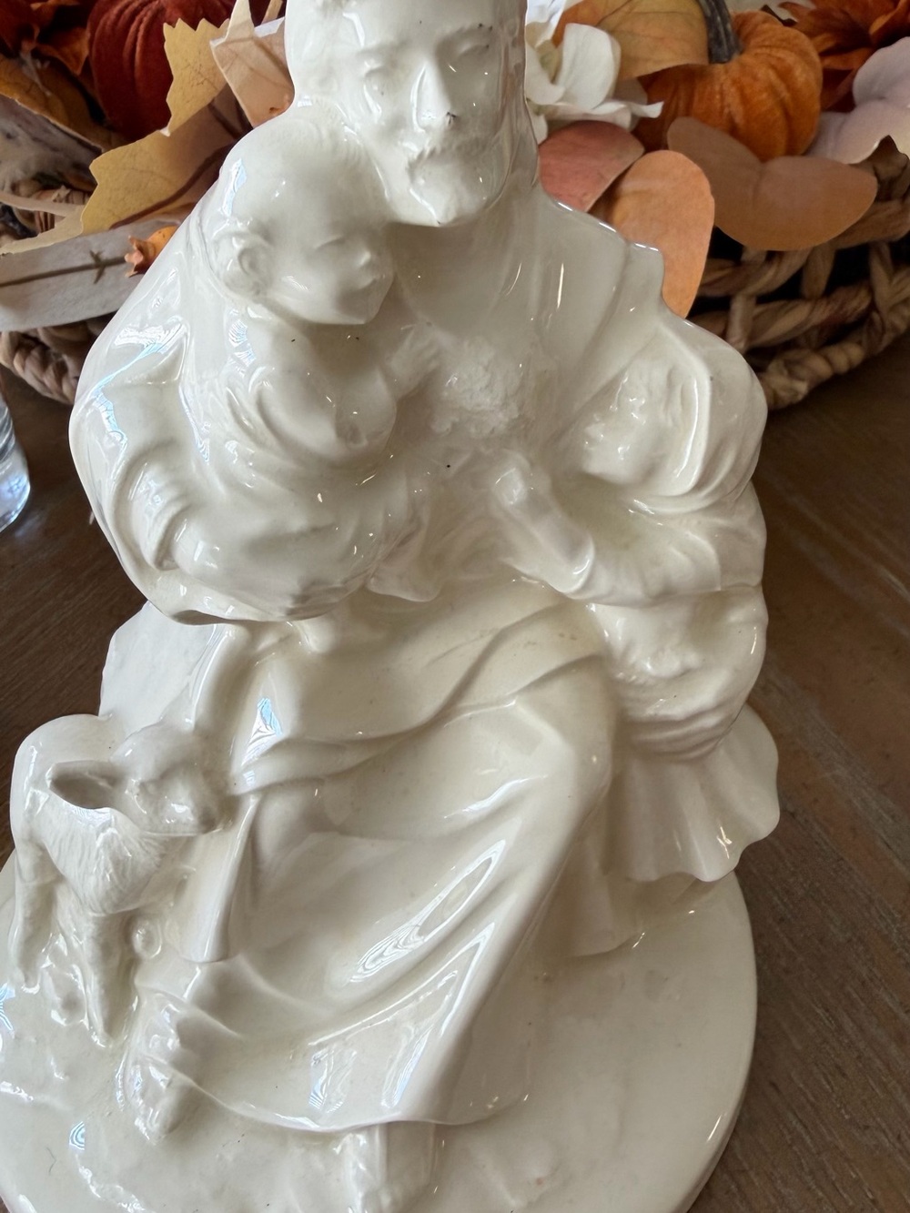 Vintage Byron Molds Ceramic Jesus Figurine holding children & lamb white 1984